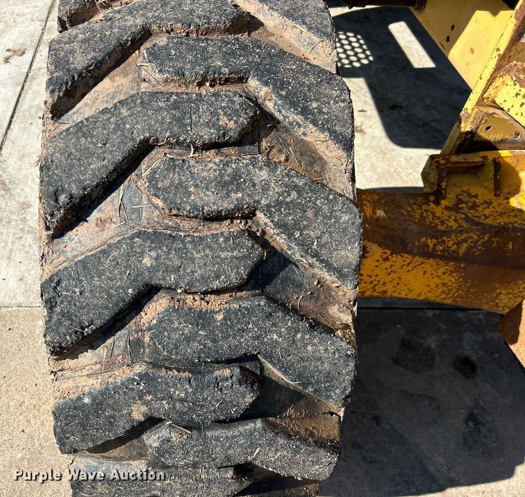 image for item DN0683 2000 Eagle Picher RT602WD forklift