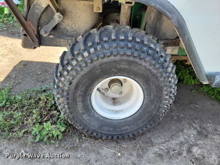 image for item DN4085 EZ GO golf cart