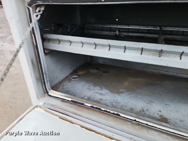 image for item DN7131 2004 Chevrolet  C5500 utility / service truck