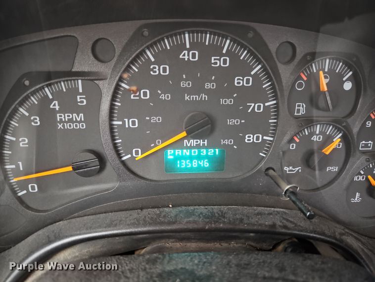 image for item DN7131 2004 Chevrolet  C5500 utility / service truck