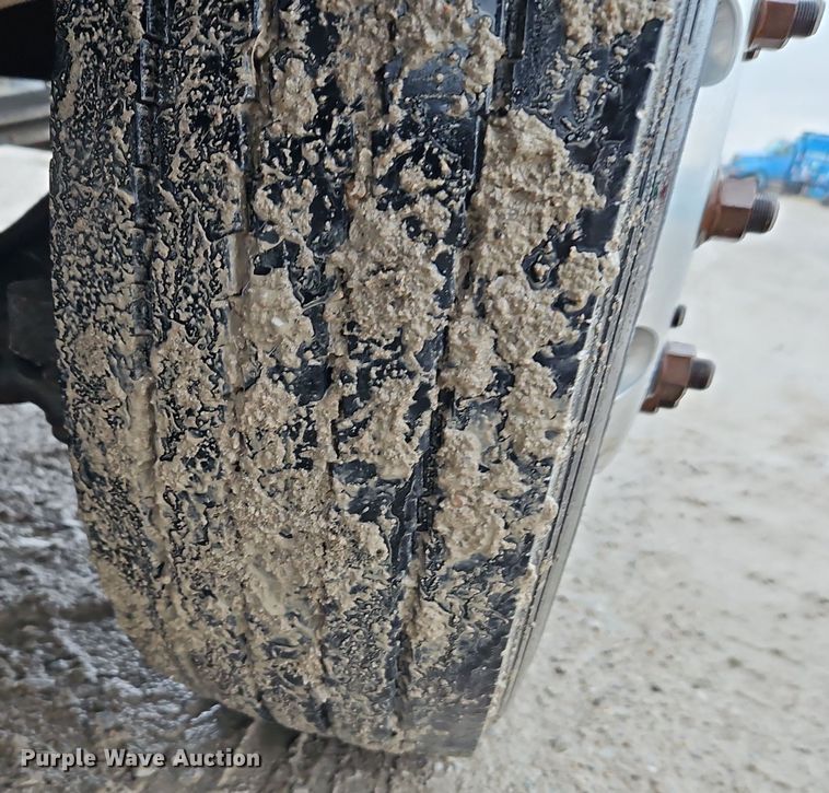 image for item DN7131 2004 Chevrolet  C5500 utility / service truck