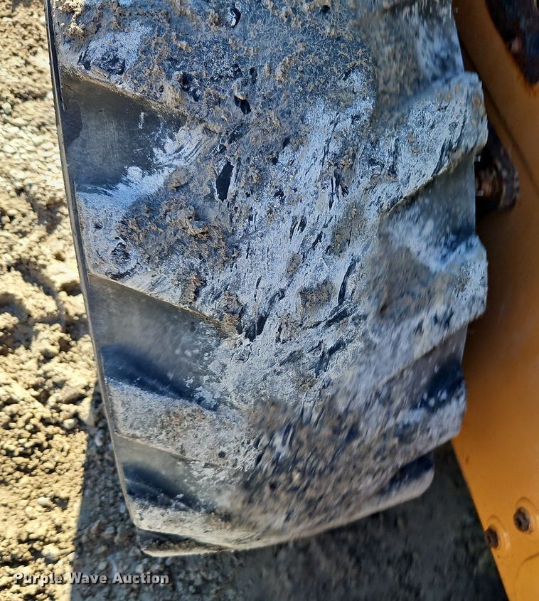 image for item DN7206 Case SR210 skid steer loader