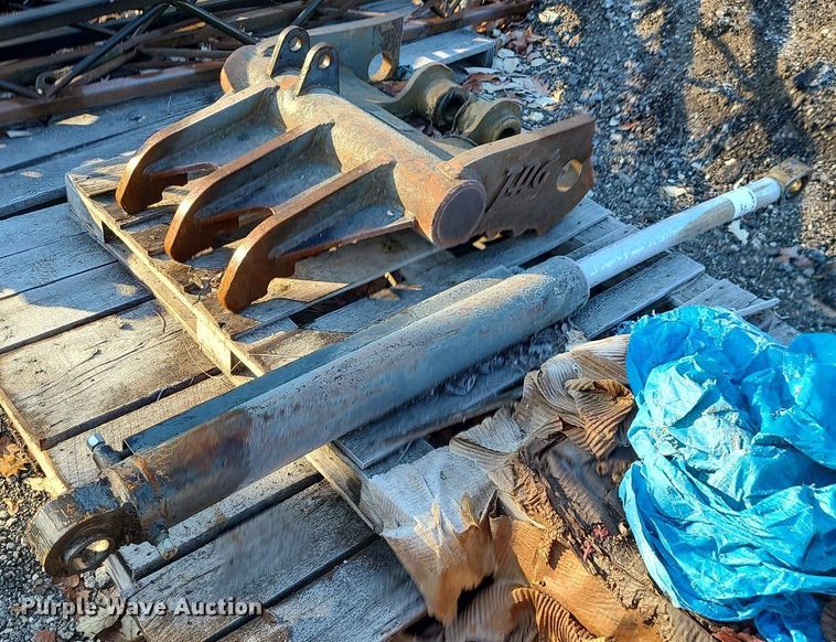 image for item DN8316 Tag thumb