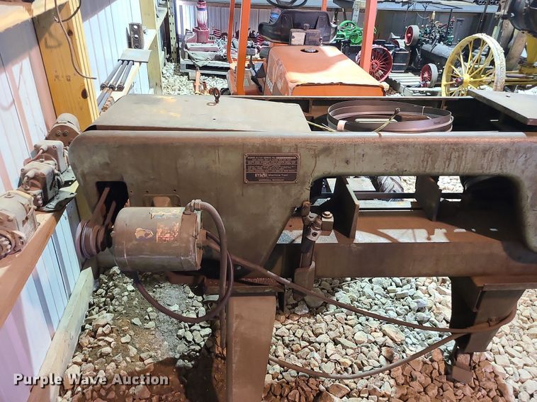 image for item DN8318 Kysr Machine Tool KJ10  band saw