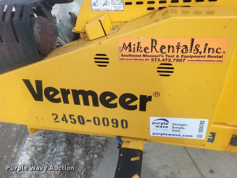 image for item DO4793 2016 Vermeer BC700XL wood chipper