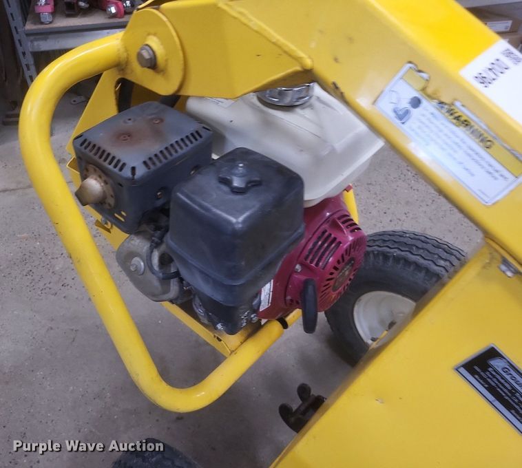 image for item DO4796 Ground Hog HD99 post hole auger