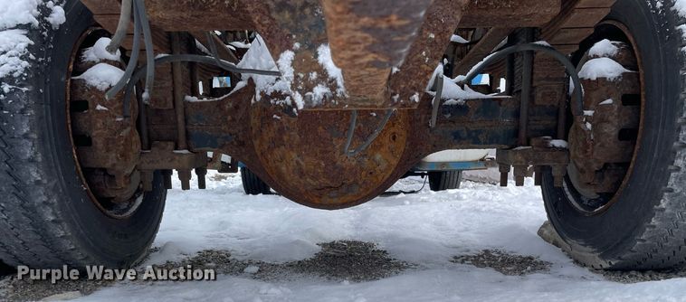 image for item DP0283 2007 International  4300 truck cab and chassis