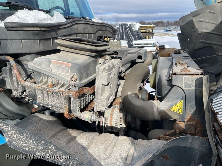 image for item DP0284 2012 International  4300 truck cab and chassis