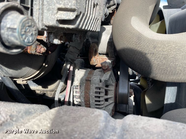 image for item DP0284 2012 International  4300 truck cab and chassis