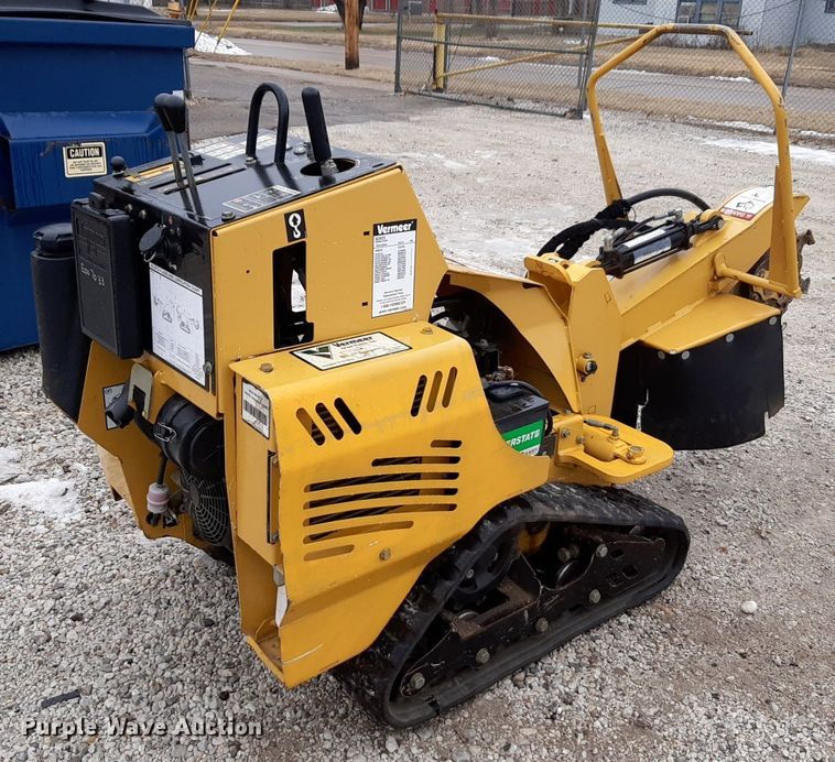 image for item DP2561 2019 Vermeer SC30TX stump grinder