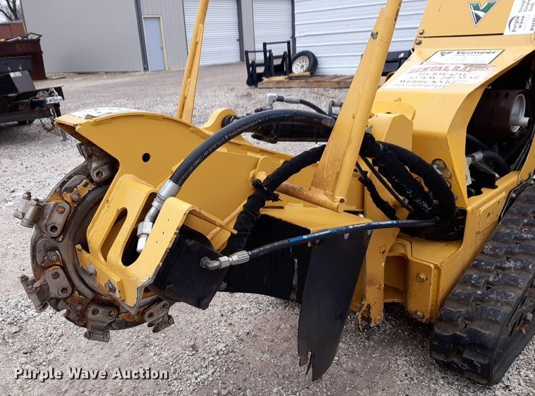 image for item DP2561 2019 Vermeer SC30TX stump grinder