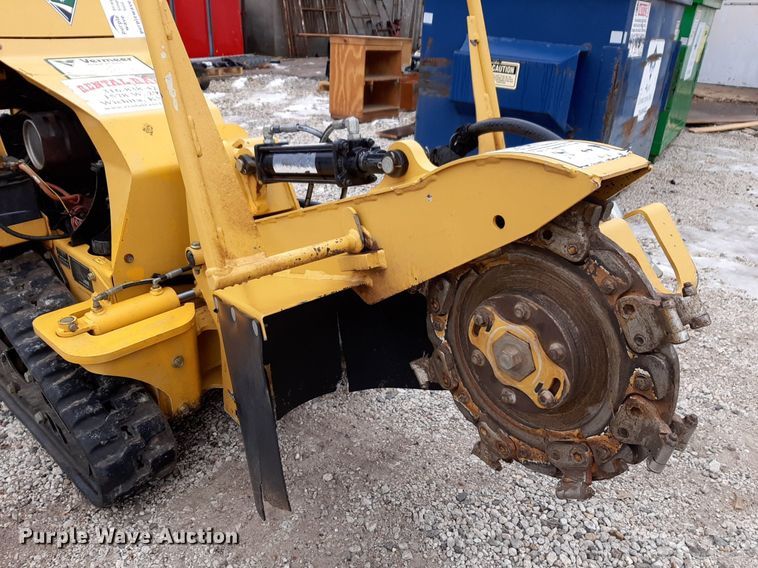 image for item DP2561 2019 Vermeer SC30TX stump grinder