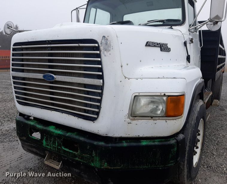 image for item DP2580 1994 Ford Aero Max L9000 dump truck