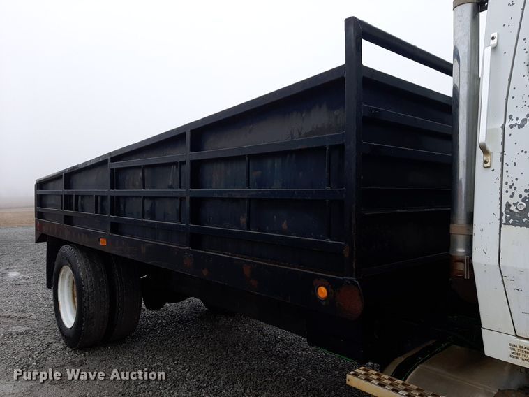 image for item DP2580 1994 Ford Aero Max L9000 dump truck