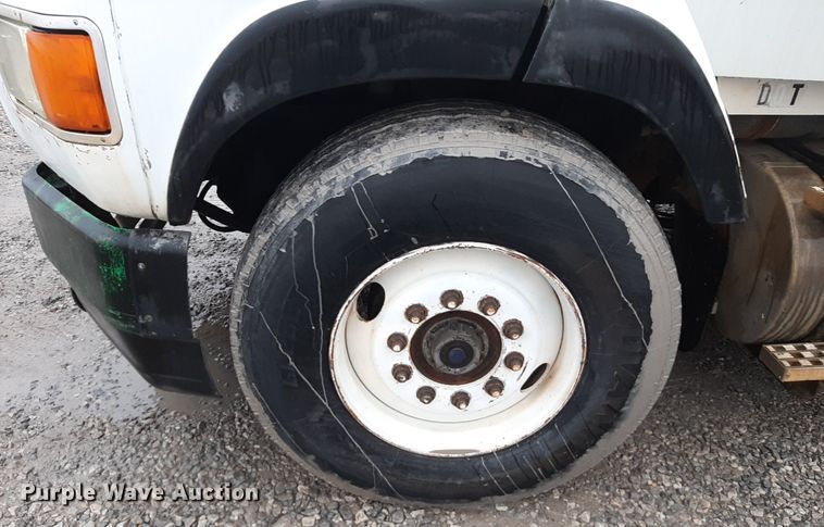 image for item DP2580 1994 Ford Aero Max L9000 dump truck