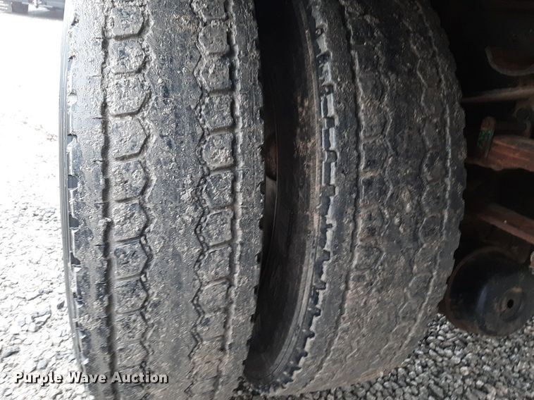 image for item DP2580 1994 Ford Aero Max L9000 dump truck