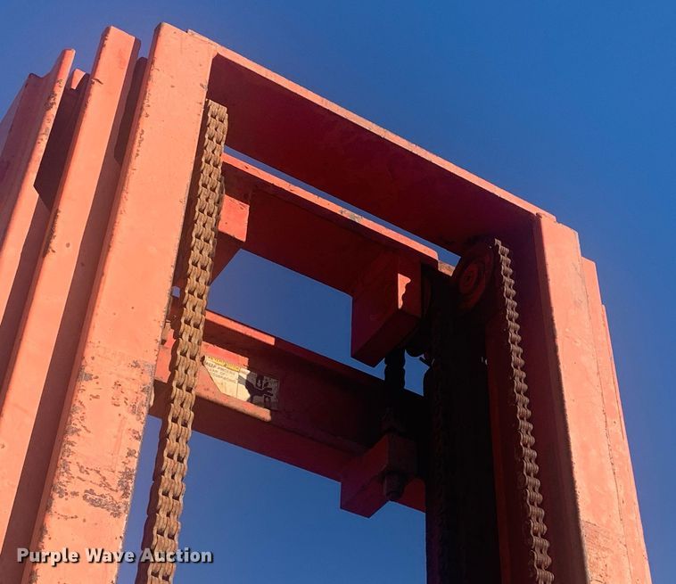 image for item DP8831 1994 Manitou M230CP forklift