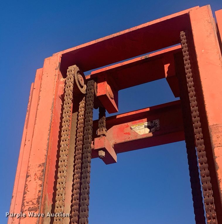 image for item DP8831 1994 Manitou M230CP forklift