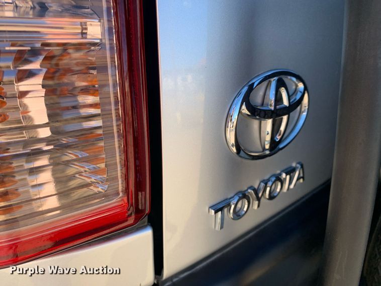 image for item DP8832 2007 Toyota  FJ Cruiser SUV