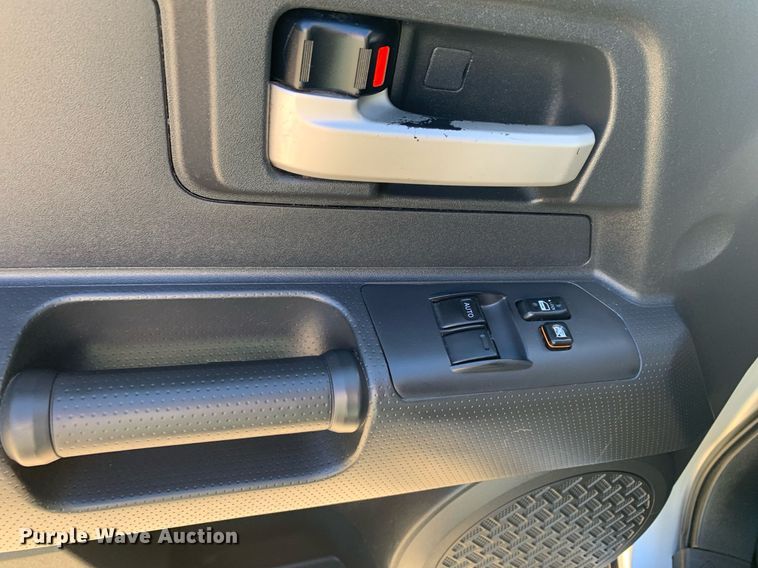 image for item DP8832 2007 Toyota  FJ Cruiser SUV