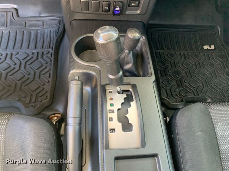 image for item DP8832 2007 Toyota  FJ Cruiser SUV