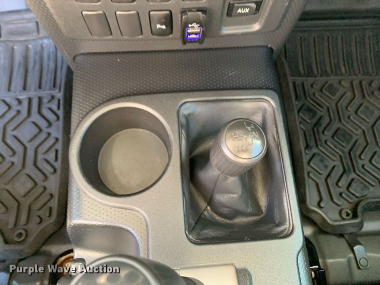 image for item DP8832 2007 Toyota  FJ Cruiser SUV