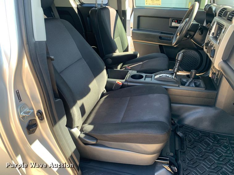 image for item DP8832 2007 Toyota  FJ Cruiser SUV