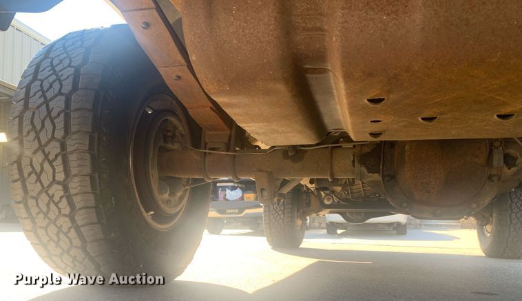 image for item DP8833 1996 Ford Bronco XLT SUV