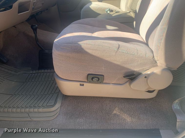 image for item DP8833 1996 Ford Bronco XLT SUV