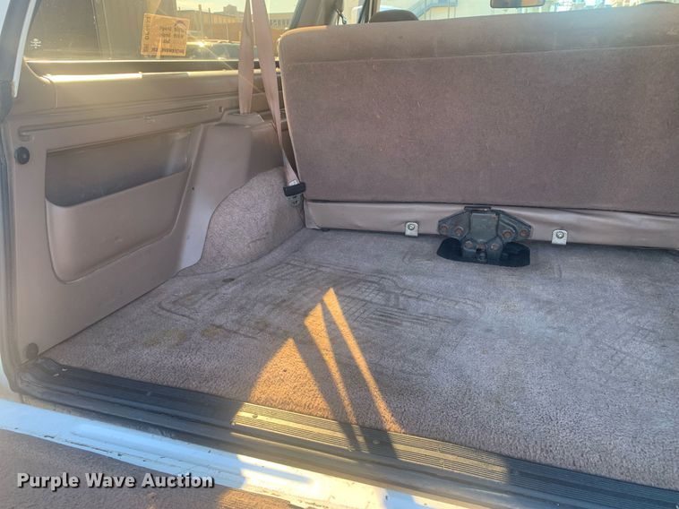 image for item DP8833 1996 Ford Bronco XLT SUV