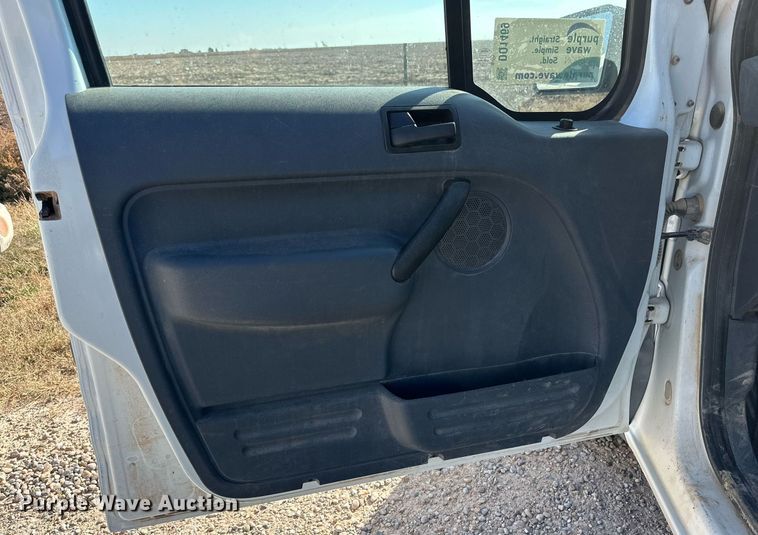 image for item DQ1469 2013 Ford Transit Connect van