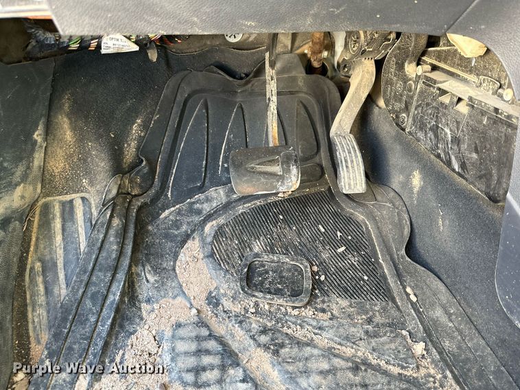 image for item DQ1469 2013 Ford Transit Connect van