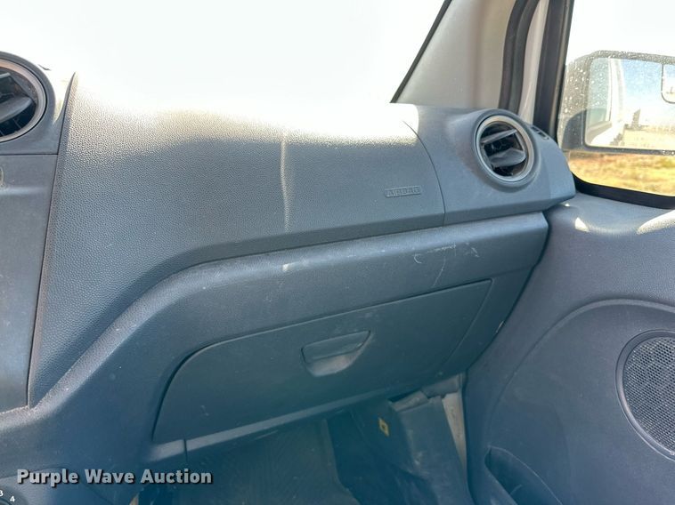 image for item DQ1469 2013 Ford Transit Connect van