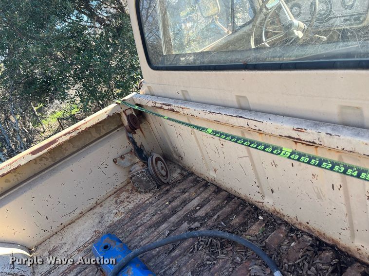 image for item DR5733 1964 Ford F100 pickup truck