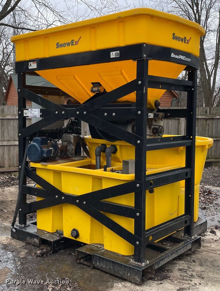 image for item DS5390 SnowEx BrinePro 2000 salt brine maker