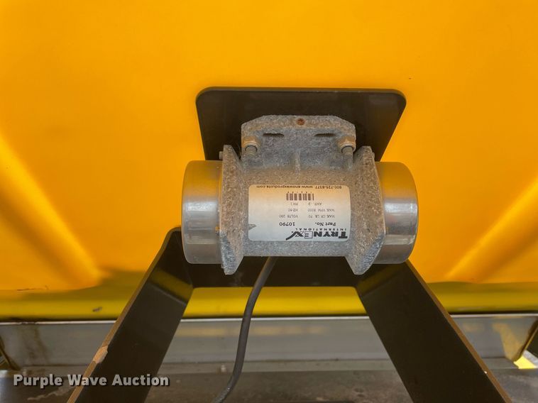 image for item DS5390 SnowEx BrinePro 2000 salt brine maker