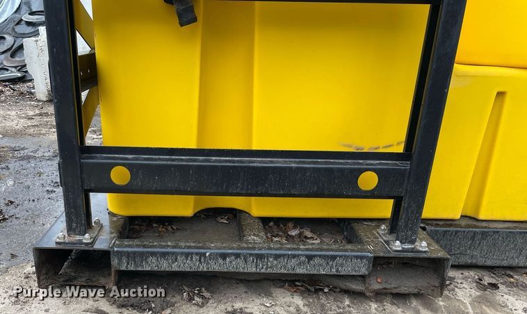 image for item DS5390 SnowEx BrinePro 2000 salt brine maker