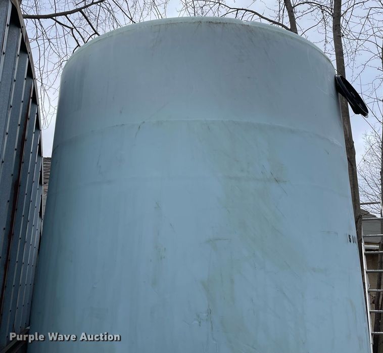 image for item DS5392 Salt brine tank