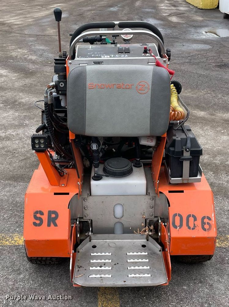 image for item DS5399 Snowrator ZX4 