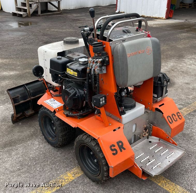 image for item DS5399 Snowrator ZX4 