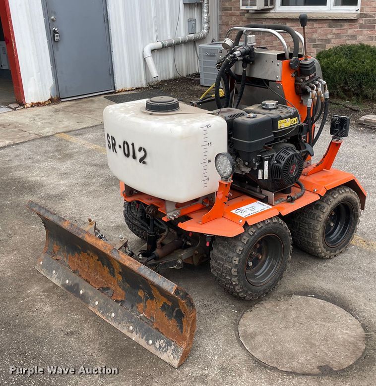 image for item DS5402 Snowrator  ZX4 