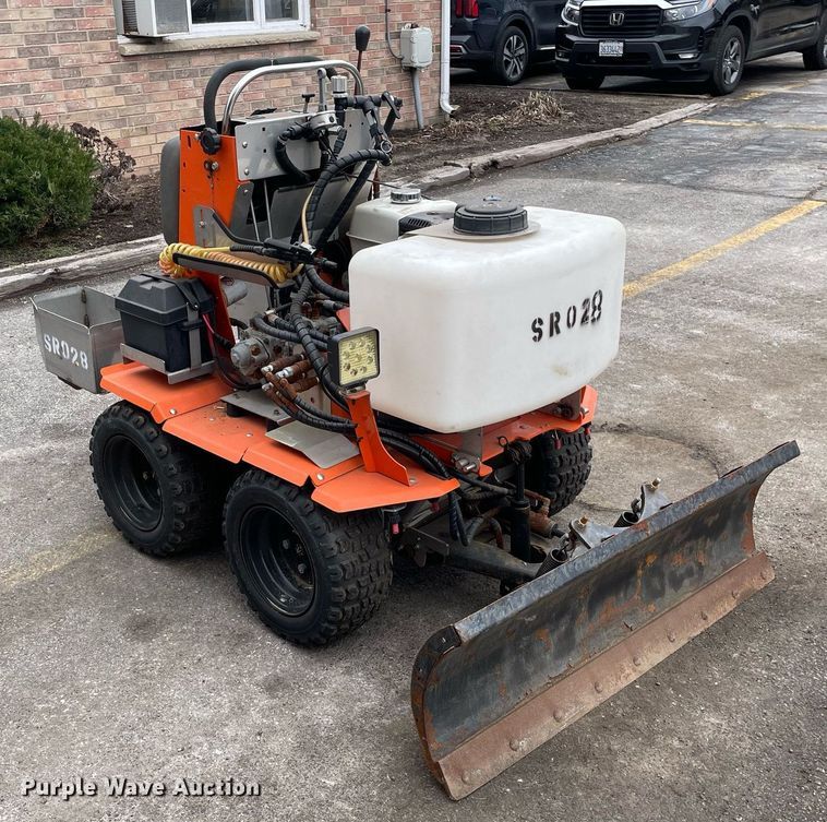 image for item DS5403 Snowrator ZX4 