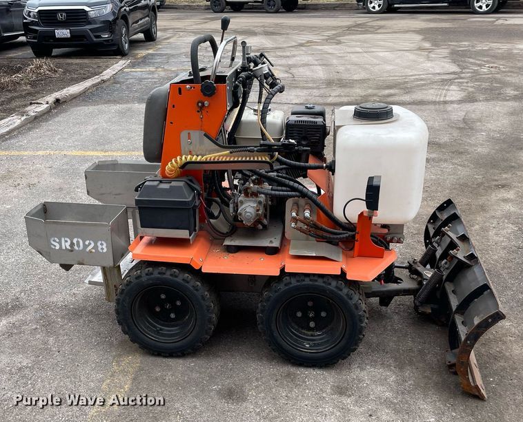 image for item DS5403 Snowrator ZX4 