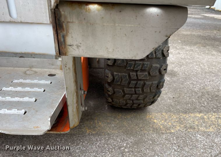 image for item DS5403 Snowrator ZX4 