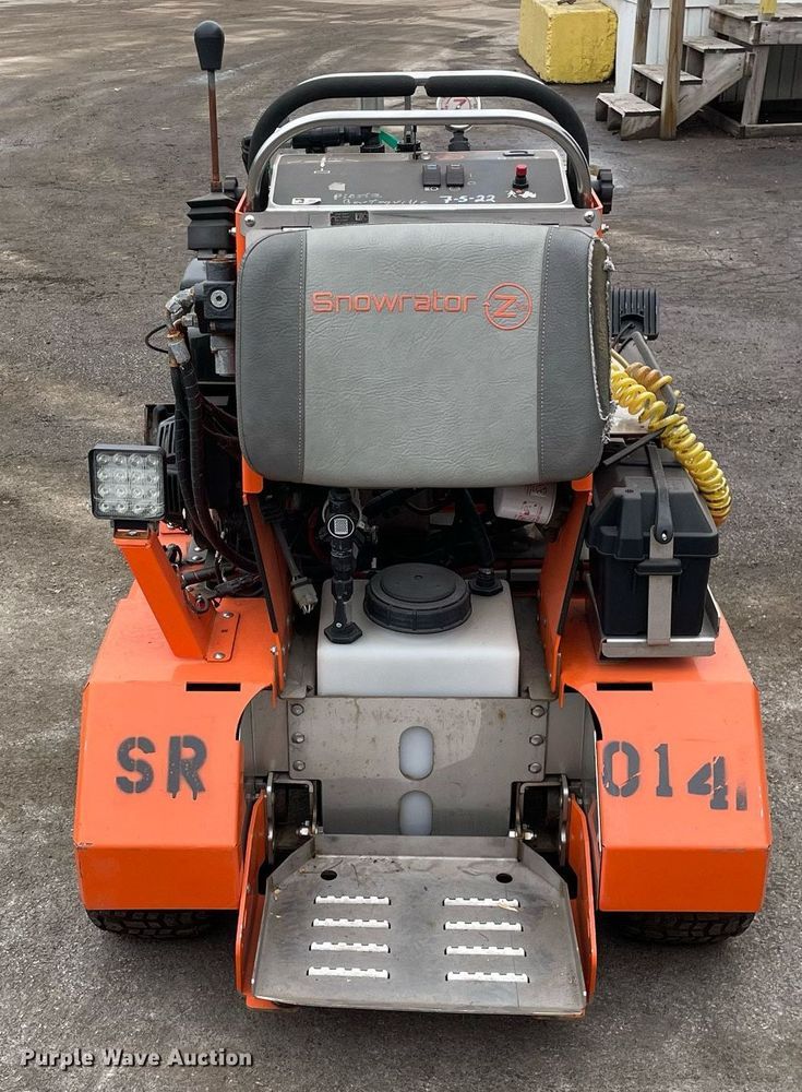 image for item DS5404 Snowrator  ZX4 