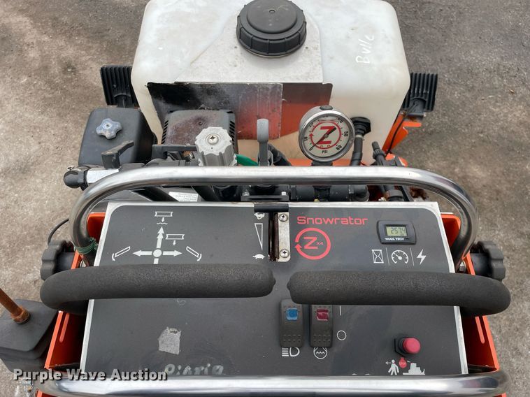 image for item DS5404 Snowrator  ZX4 