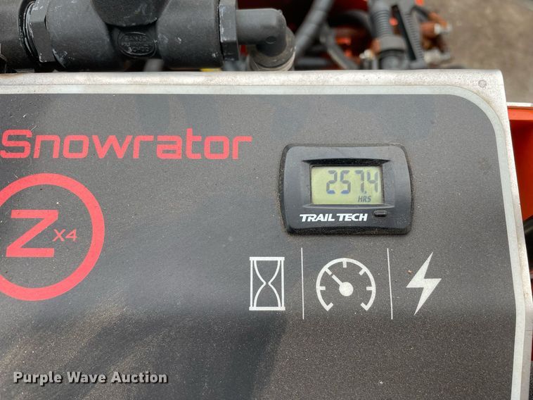 image for item DS5404 Snowrator  ZX4 