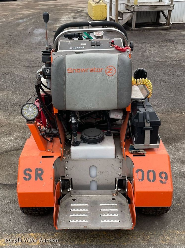 image for item DS5405 Snowrator  ZX4 