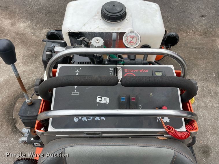 image for item DS5405 Snowrator  ZX4 