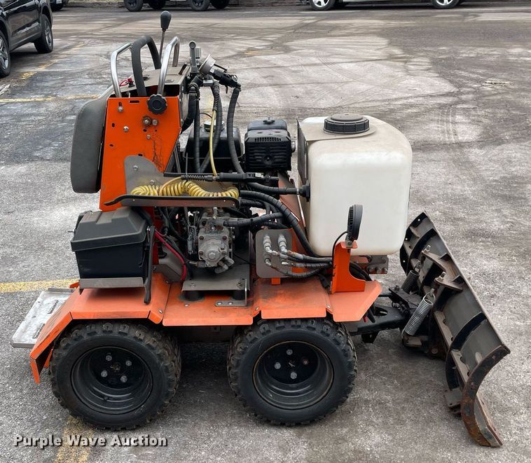 image for item DS5406 Snowrator ZX4  